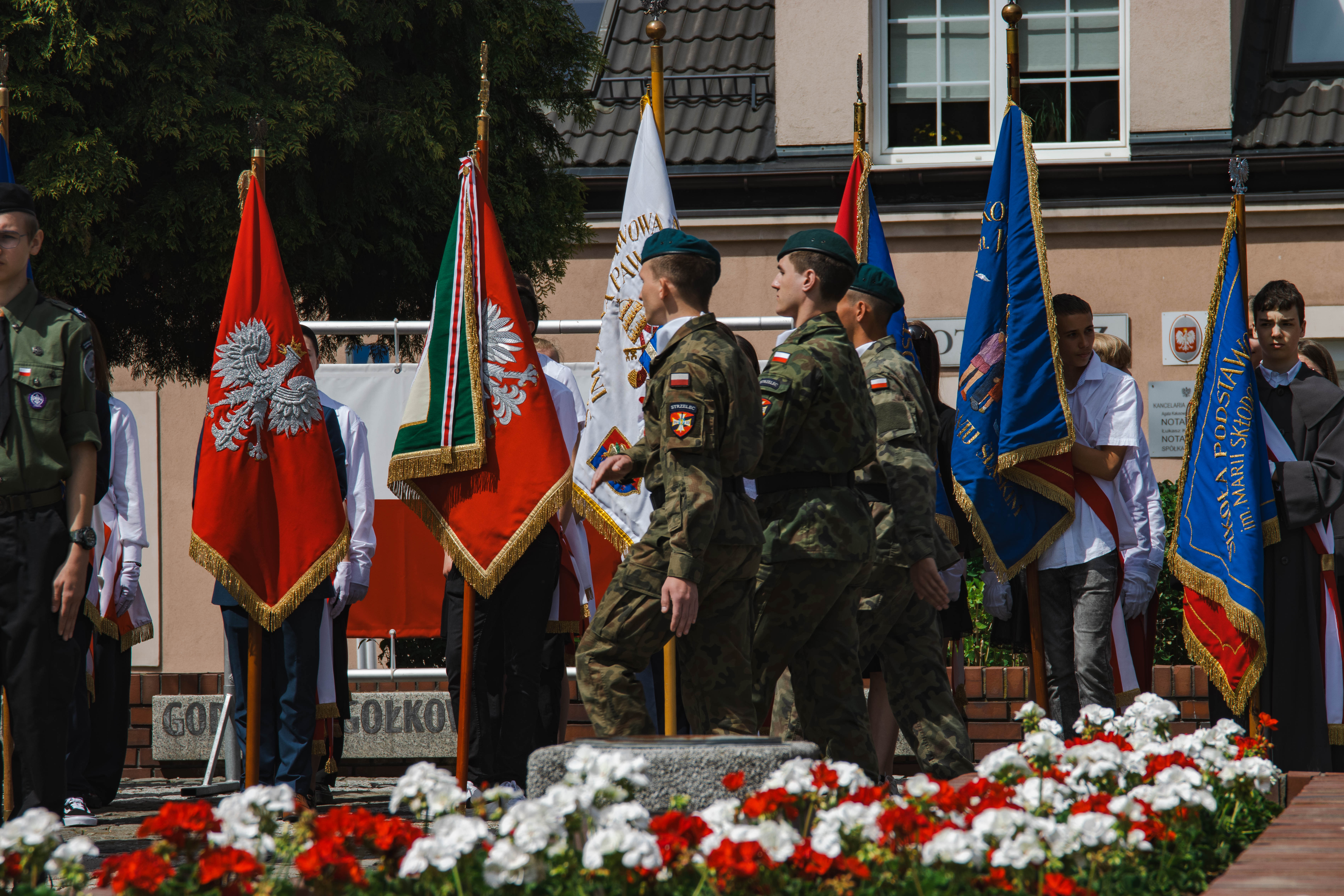 Obchody Święta Konstytucji Trzeciego Maja pod pomnikiem Powstanc&oacute;w Śląskich