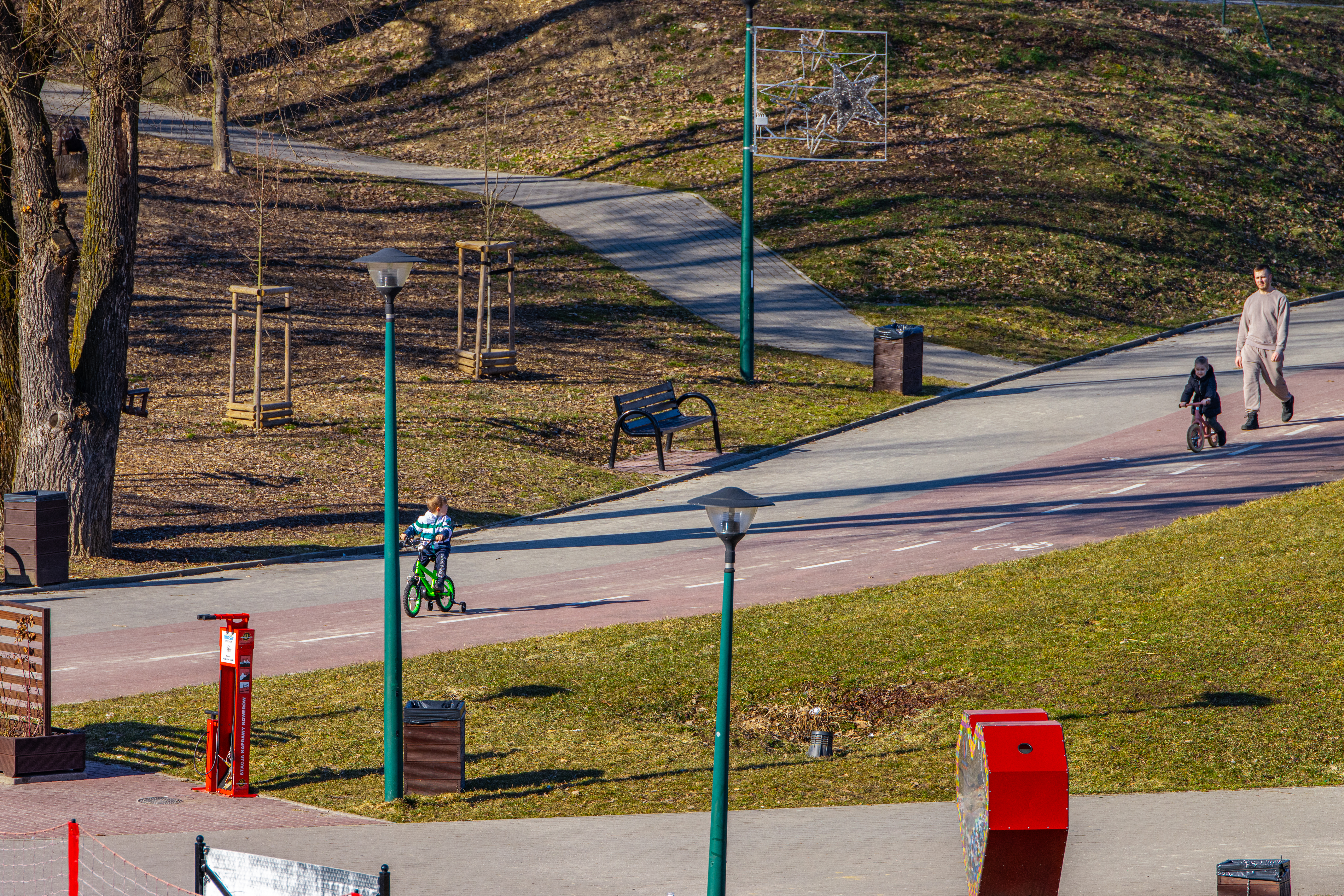 Widok na&nbsp;Rodzinny Park Rozrywki "Trzy Wzg&oacute;rza"