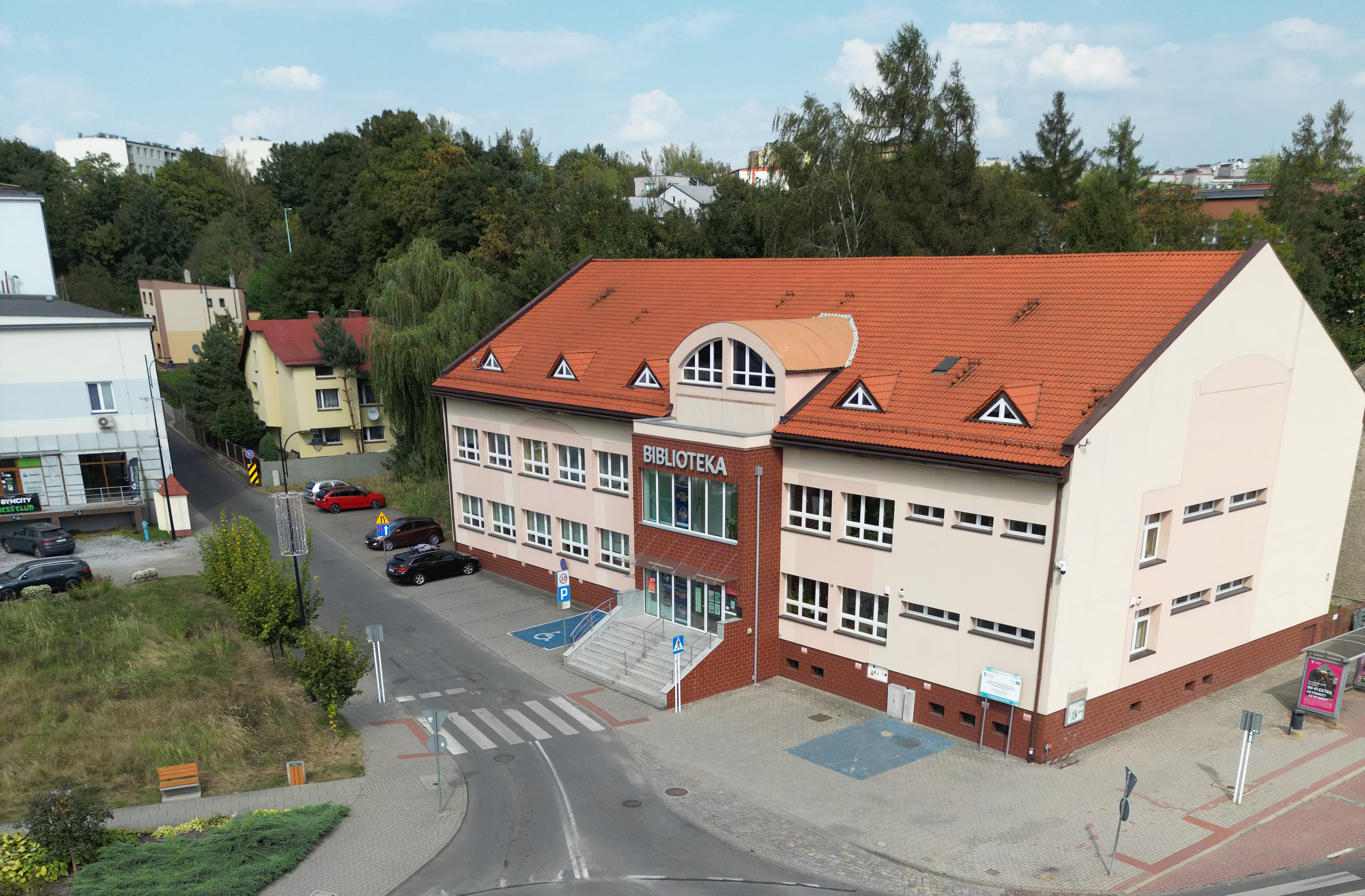 Miejska i&nbsp;Powiatowa Biblioteka Publiczna w&nbsp;Wodzisławiu Śląskim z&nbsp;lotu ptaka