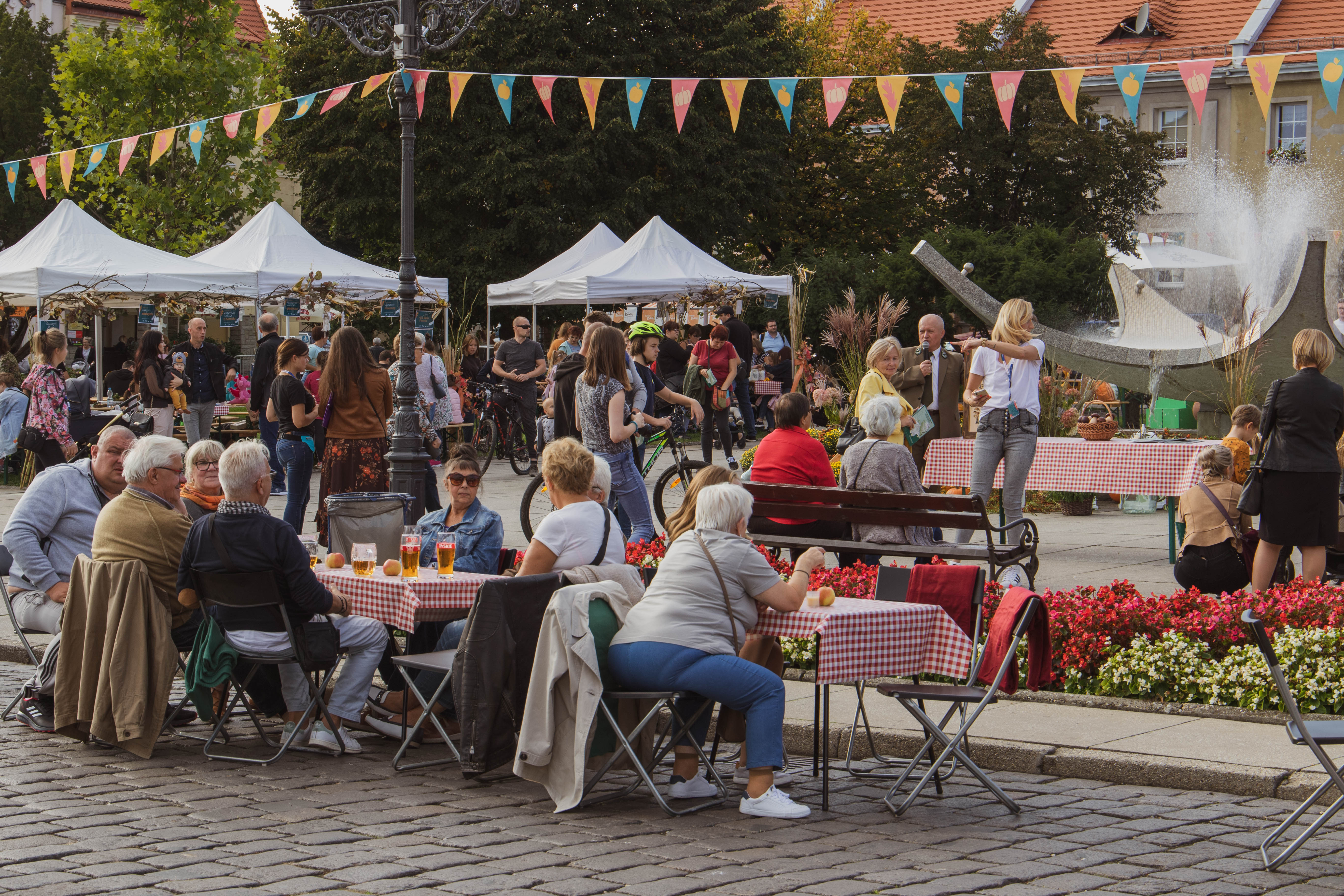 Pierwsza edycja DzieJesie(ń) Festiwal na&nbsp;rynku