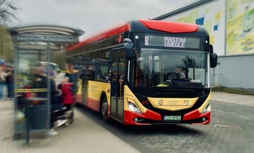 Zdjęcie do Od dziś rozkłady jazdy jak w dni nauki szkolnej 