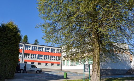 Zakończono ważną inwestycję w ZS1. Szkoła bardziej energooszczędna i nowoczesna