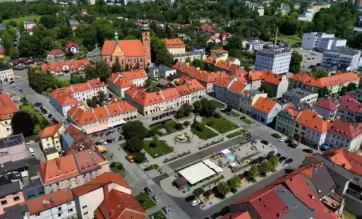 Widok na wodzisławski rynek z lotu ptaka