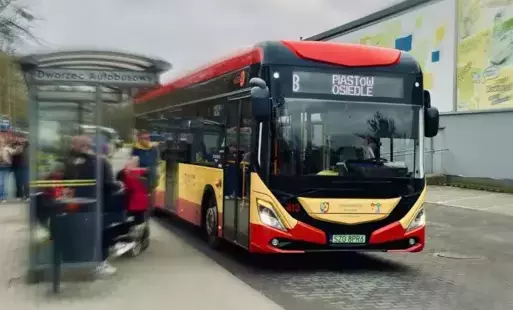 Autobus komunikacji miejskiej
