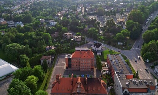 Widok na ulice Czyżowicką i Cichą z lotu ptaka